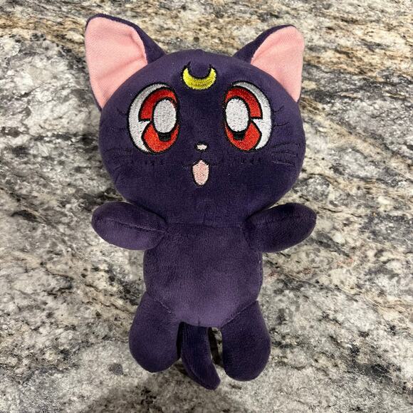 Great Eastern Entertainment Sailor Moon- Luna Plush 7" H - Picture 2 of 3
